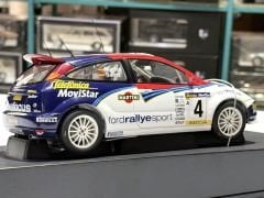 1:18 Ford Focus RS WRC 2002 Rally Catalunya SAINZ #4 -Autoart