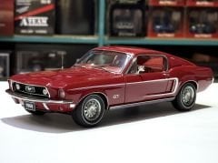 1:18 Ford Mustang GT390 Red 1968 - Autoart