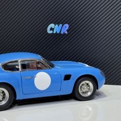 1:18 Aston Martin DB4 GT Zagato 1961 Rennversion - CMC