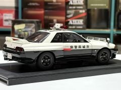1:18 Nissan Skyline GTR R32 Police Car 77363 - Autoart