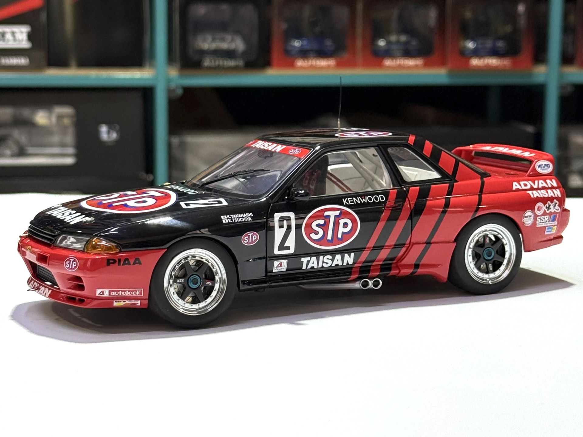 1:18 Nissan Skyline GT-R R32 Group A 1993 STP TAISAN - Autoart