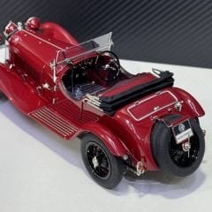 1:18 Alfa Romeo 6C 1750 GS Spider 1930 - CMC