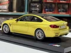 1:18 BMW M4 F82 Coupe Austin Yellow 2014 - Paragon