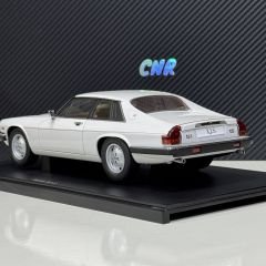1:18 Jaguar XJS Coupe 1980 White - Autoart