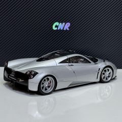 1:18 Pagani Huayra 2012 Silver - Autoart Signature