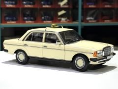 1:18 Mercedes-Benz 200 W123 Taxi Light Ivory  1980 - Norev