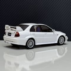 1:18 Mitsubishi Lancer Evo 6 Street Car White - Autoart