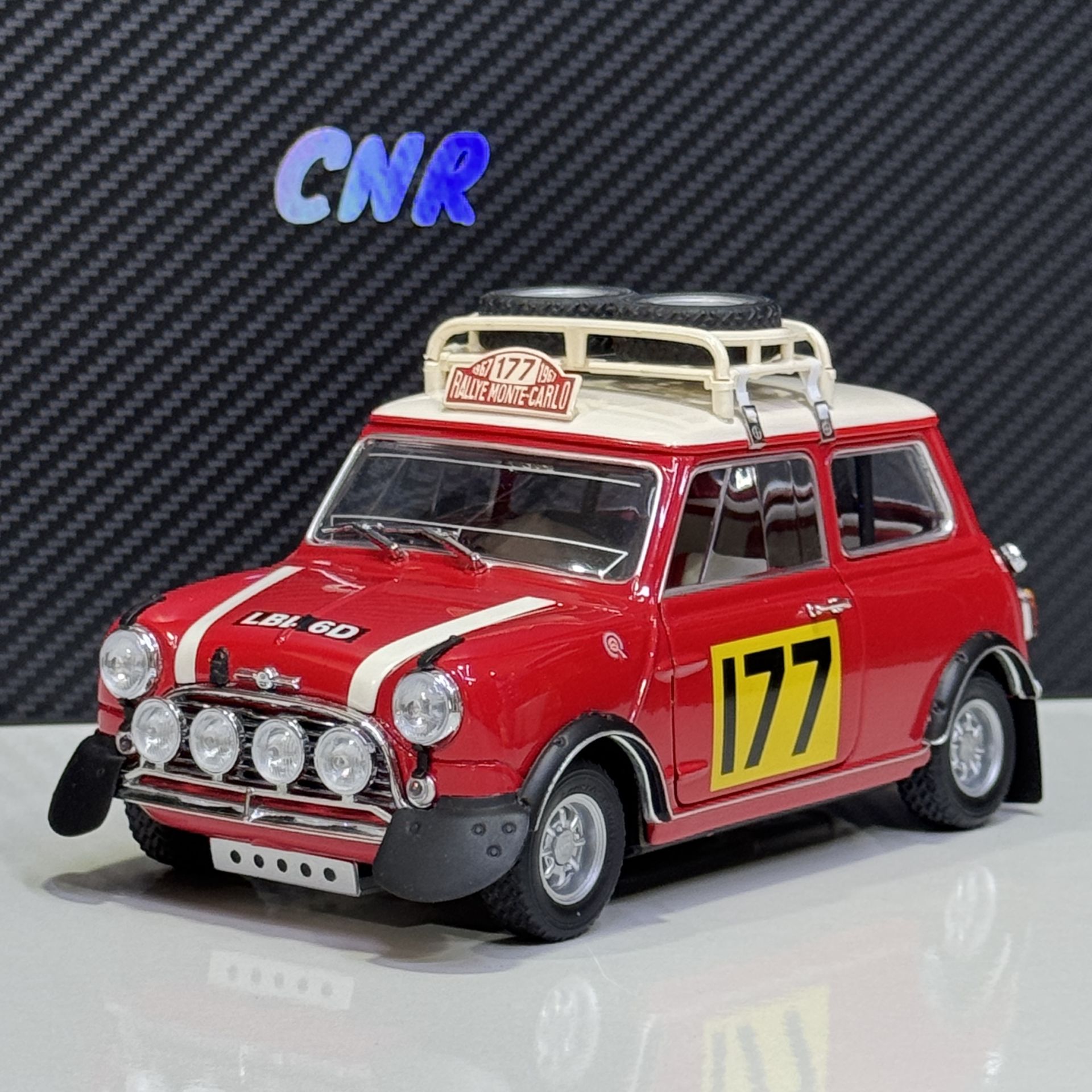 1:18 Morris Mini Cooper S Mk1 1967 Monte Carlo Winner - Kyosho