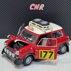 1:18 Morris Mini Cooper S Mk1 1967 Monte Carlo Winner - Kyosho