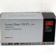 1:18 Ferrari Dino 156 F1 Sharknose World Champ. 1961- CMC