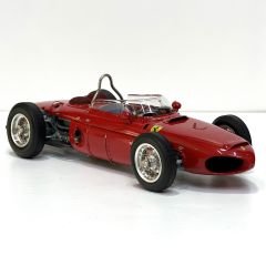 1:18 Ferrari Dino 156 F1 Sharknose World Champ. 1961- CMC