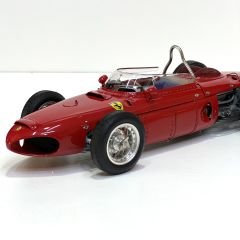 1:18 Ferrari Dino 156 F1 Sharknose World Champ. 1961- CMC