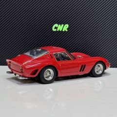 1:18 Ferrari 250 GTO Red 1962 LHD - CMC