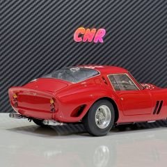 1:18 Ferrari 250 GTO Red 1962 LHD - CMC