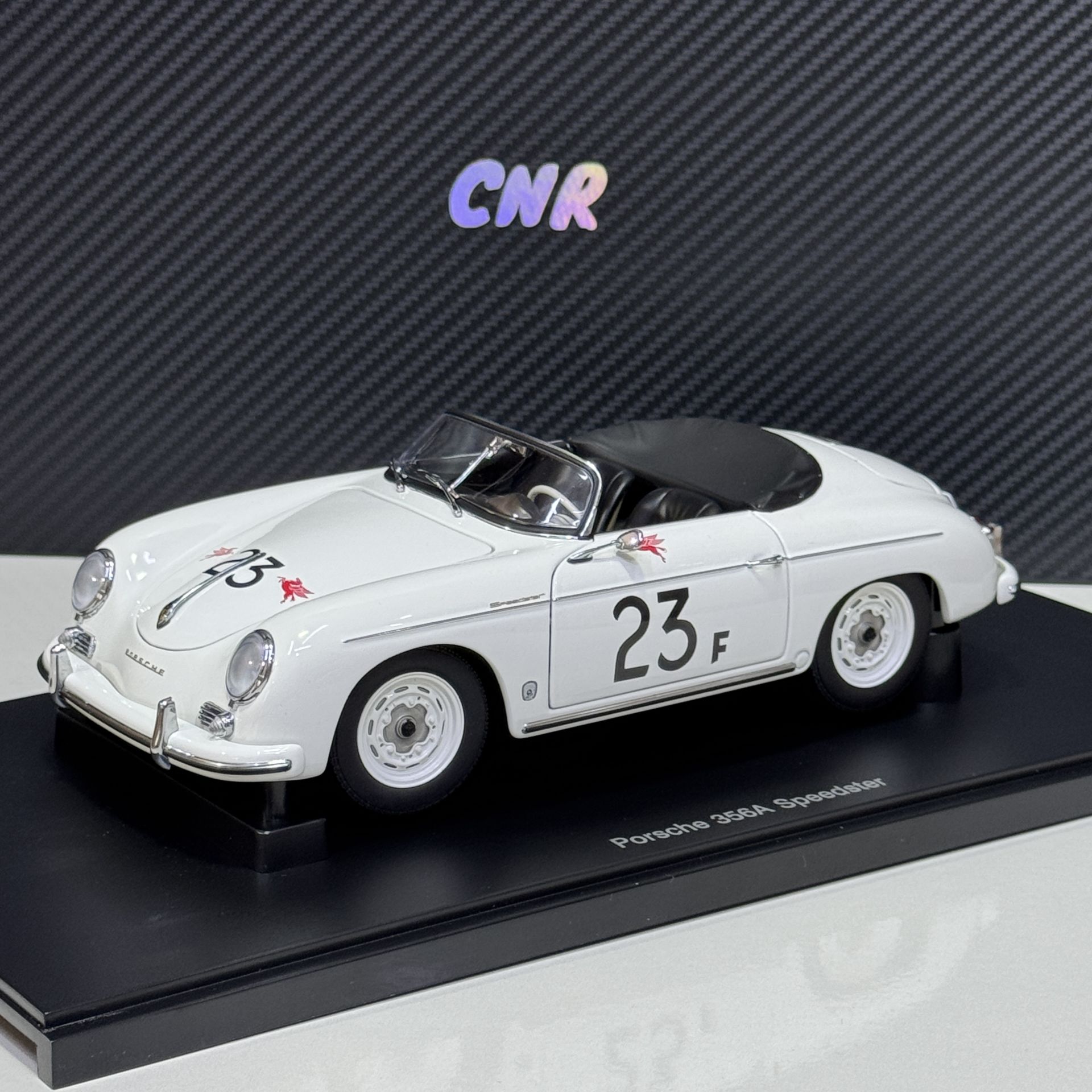 1:18 Porsche 356 Speedster White 23F 1968 - Autoart