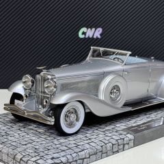 1:18 Duesenberg SJN Supercharged 1936 Silver - Minichamps