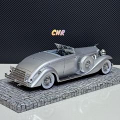 1:18 Duesenberg SJN Supercharged 1936 Silver - Minichamps