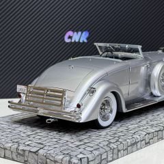 1:18 Duesenberg SJN Supercharged 1936 Silver - Minichamps