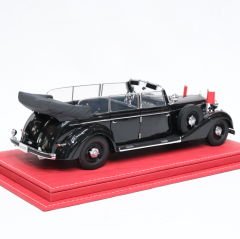 1:18 Mercedes-Benz 770K Pullman 1938 - Signature Model