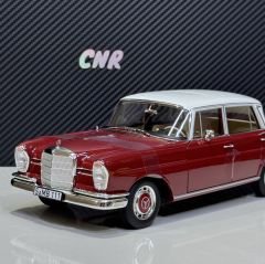 1:18 Mercedes-Benz 220S W111 1959 Middle Red - Norev