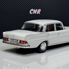 1:18 Mercedes-Benz 220S W111 1959 White - Norev