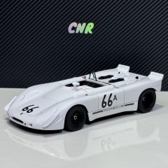1:18 Porsche 908/02 Steve McQueen Holtville 1970 - Autoart