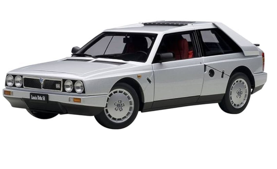 1:18 Lancia Delta S4 1985 Grey 74772 - Autoart Signature