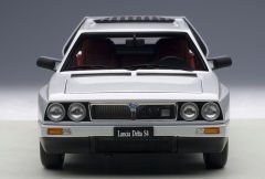 1:18 Lancia Delta S4 1985 Grey 74772 - Autoart Signature