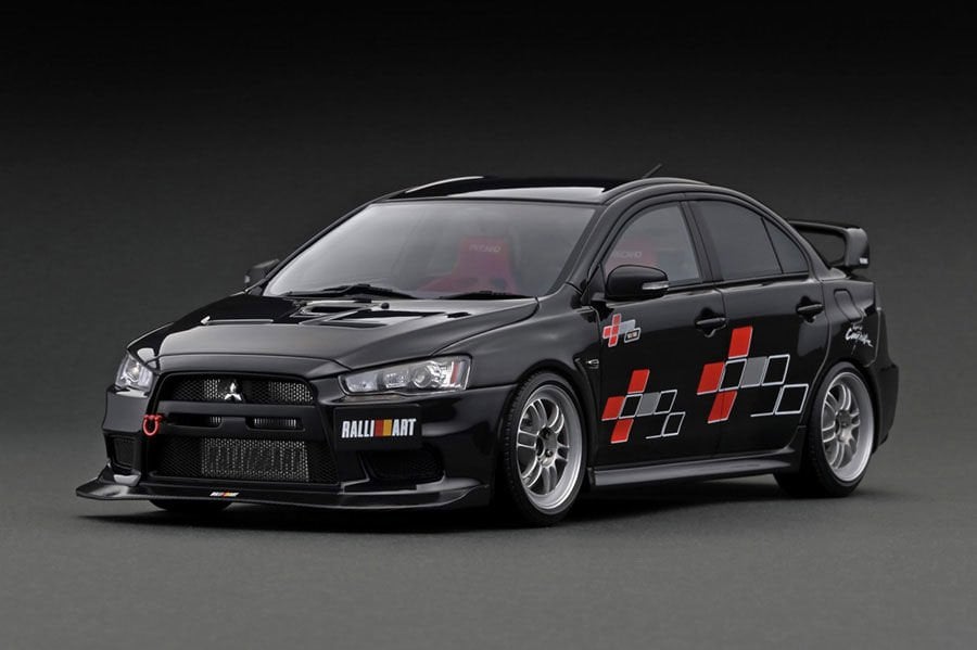 1:18 Mitsubishi Lancer Evo X Final Edition Ralliart - Ignition