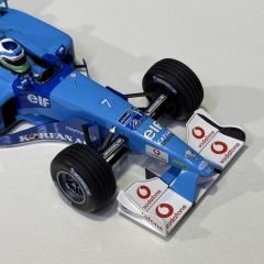 1:18 Benetton Renault Sport B201 Fisichella 2001 - Minichamps