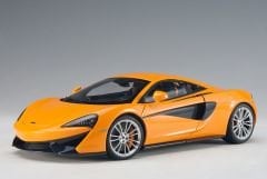1:18 McLaren 570S Orange 2015 76044 - Autoart