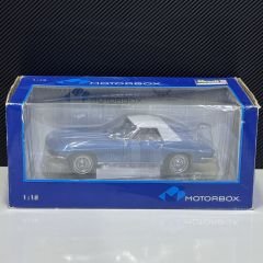 1:18 Chevrolet Corvette Sting Ray 1967 - Motorbox Exoto