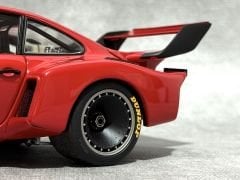 1:18 Porsche 935 Turbo Client Red 1977 - Exoto Racing Legends