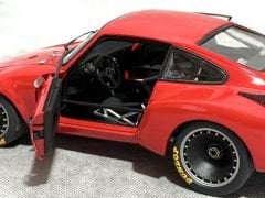 1:18 Porsche 935 Turbo Client Red 1977 - Exoto Racing Legends