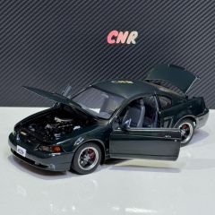 1:18 Ford Usa Mustang Bullit GT 2001 Green - Autoart