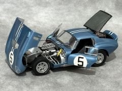 1:18 Shelby Cobra Daytona Coupe 1964 Le Mans Class Winner - EXOTO RLG
