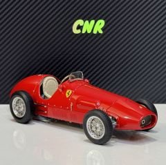 1:18 Ferrari 500 F2 Der Doppelweltmeister 1953 Red - CMC