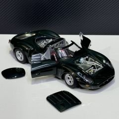 1:18 Jaguar XJ13 British Racing Green 1967 - Autoart Millennium