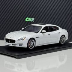 1:18 Maserati Quattroporte GTS 2015 Alpi White - Autoart