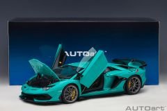 1:18 Lamborghini Aventador SVJ Blu Glauco 2018 - Autoart