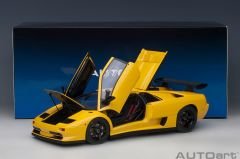 1:18 Lamborghini Diablo SV-R Superfly Yellow 1996 - Autoart