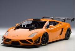 1:18 Lamborghini Gallardo GT3 FL2 Met Orange 2013 - Autoart