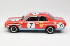 1:18 Opel Commodore 24H SPA 1972 GULF Team - Minichamps