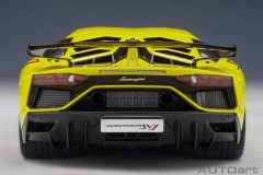 1:18 Lamborghini Aventador SVJ Giallo Tenerife - Autoart