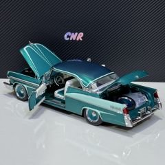 1:18 Chrysler New Yorker St. Regis 1956 Custom Mint Green - ACME