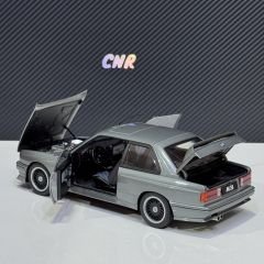 1:18 BMW M3 E30 Sport Evolution Cecetto Edition Silver - Autoart