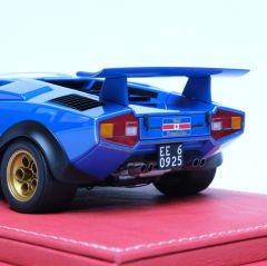 1:18 Lamborghini Countach LP5000S Walter Wolf Edt. Blue - Autoart Signature