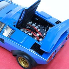 1:18 Lamborghini Countach LP5000S Walter Wolf Edt. Blue - Autoart Signature