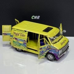 1:18 Chevrolet G Series Boogie Van 1976 - ACME