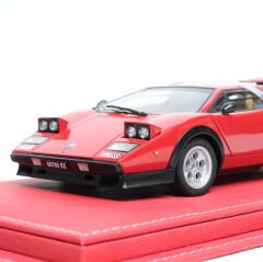 1:18 Lamborghini Countach LP5000S Walter Wolf Edt. Red - Autoart Signature